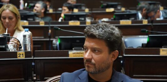 El diputado bonaerense de Unión por la Patria, Diego Nanni, rechazó el proyecto de La Libertad Avanza para eliminar más de 100 tasas municipales en la provincia.