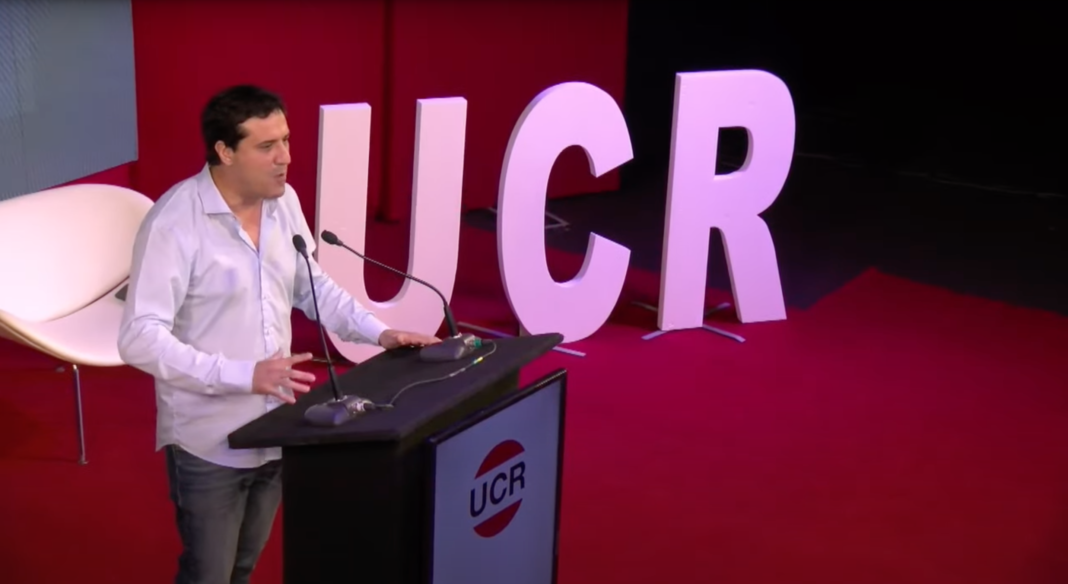 Dirigentes de todos los espacios de la UCR bonaerense convocaron al sector que lidera Miguel Fernández a aceptar la unidad y normalizar el partido.
