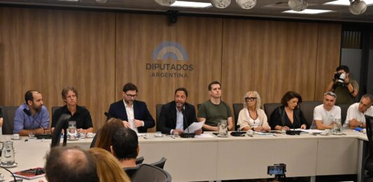 Legisladores nacionales de la comisión investigadora adelantaron que denunciarán al fiscal Eduardo Taiano por encubrir las pruebas en el caso $LIBRA.