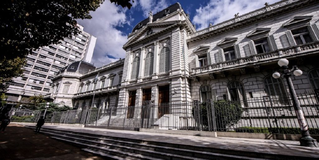El ministro Mena afirmó que el Ejecutio provincial trabaja para cubrir este año las cuatro vacantes de la Corte bonaerense.