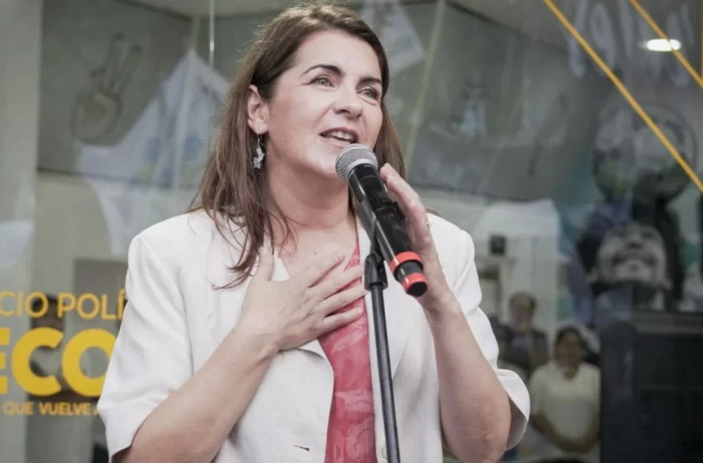 Con el lanzamiento de Reconquista, la intendenta de Moreno intentó posicionarse por fuera de la disputa entre La Cámpora y el sector del gobernador.