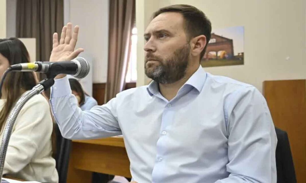 El Ministerio de Seguridad bonaerense incorpora a Jonatán Arce, tras negarse a un test de alcoholemia.