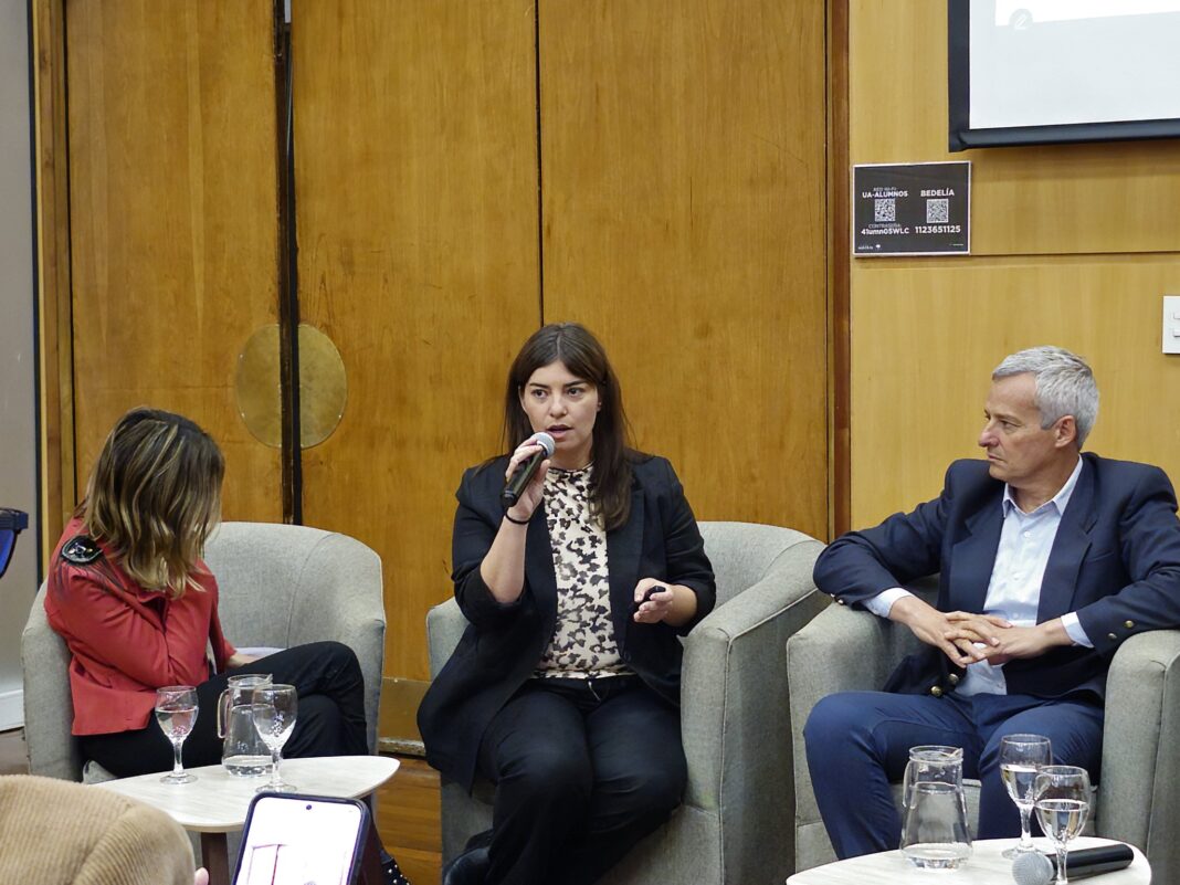 La diputada bonaerense Romina Braga acompañó a tres dirigentes de la Coalición Cívica a declarar en el marco de la causa Sueños Compartidos.