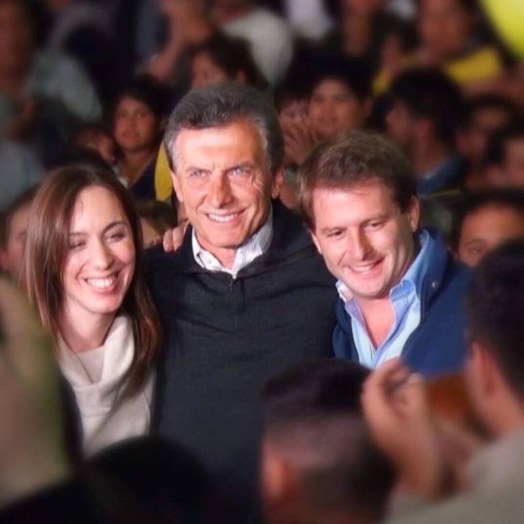 
Alex Campbell también participó del relanzamiento del PRO y celebró la concurrencia de la militancia. 