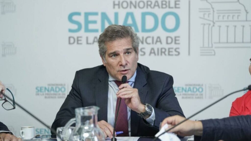 El senador, Sergio Vargas, presentó un proyecto de ley para crear el Plan Industrial de Promoción y desarrollo de clústeres productivos.