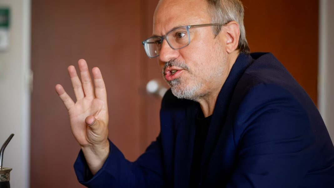 Diego Valenzuela criticó la presión fiscal en la provincia de Buenos Aires y advirtió que impuestos como Ingresos Brutos afectan la competitividad.