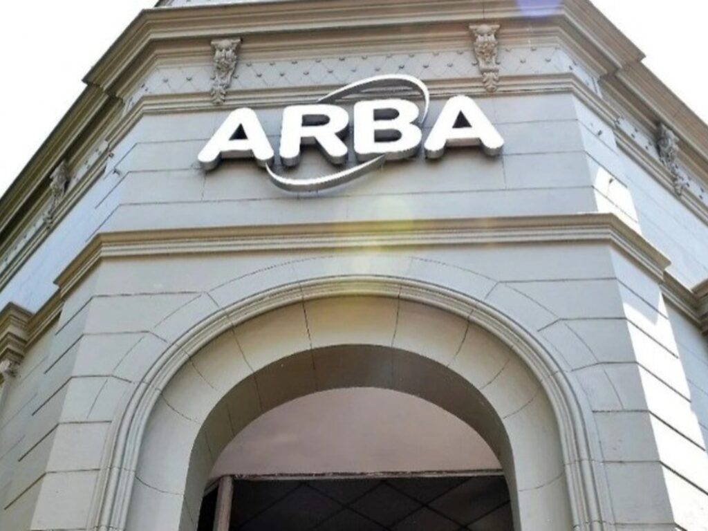 Un relevamiento privado ubicó a la provincia de Buenos Aires entre los distritos con mayor presión impositiva y advirtió por su impacto en la competitividad.