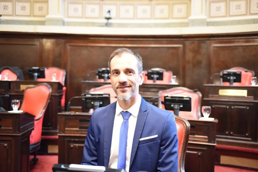 Pablo Petrecca evalúa dejar el bloque PRO para volver a Junín. Su banca quedaría en manos del vecinalista Guillermo Britos.