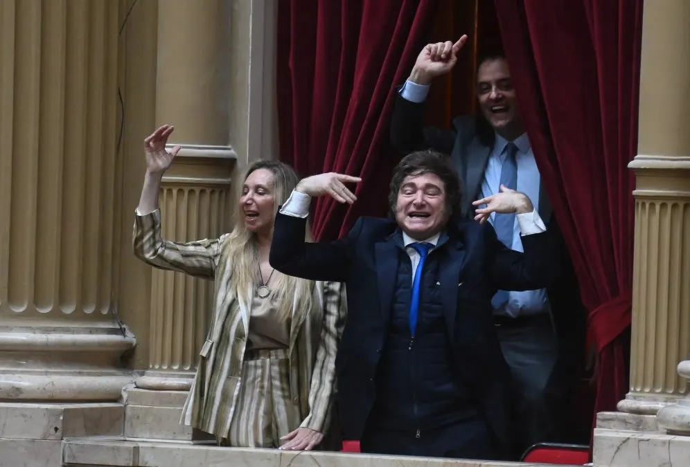 “Fue un golpe para Karina”, señalaron desde el entorno de Patricia Bullrich, al referirse al impacto interno que tuvo la filtración del video en el círculo más cercano al Presidente.