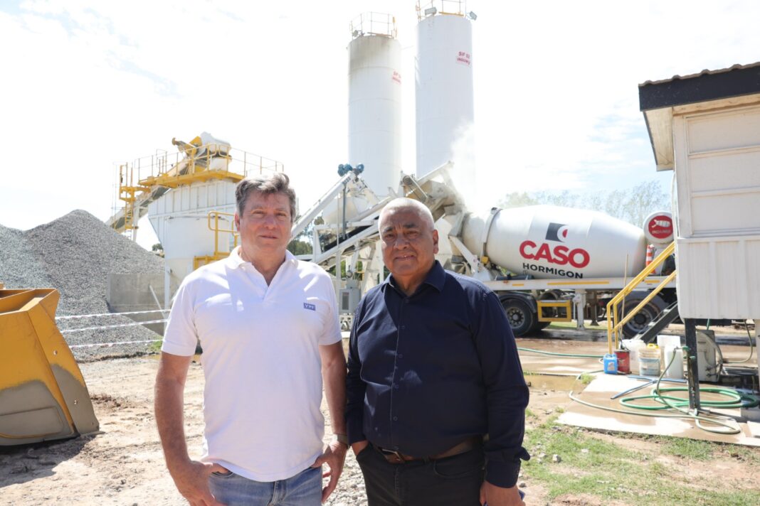 El intendente de San Pedro, Cecilio Salazar, recorrió la nueva estación de servicio de YPF en la Ruta Nacional 9, que dará respuesta sobre uno de los corredores de alta circulación del interior.