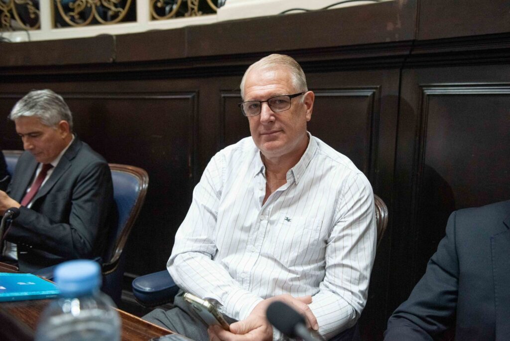 El diputado, Ricardo Lissalde, presentó un proyecto de ley para regular el proceso de transición entre gobiernos bonaerenses.