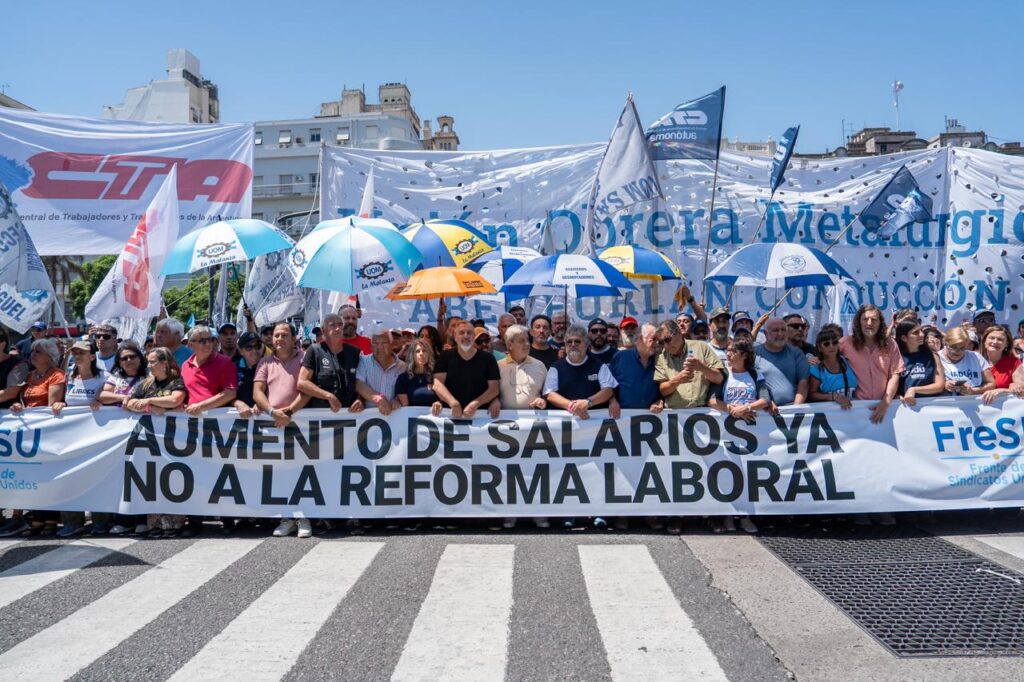 La Justicia resolvió suspender de manera provisoria más de 80 artículos de la reforma laboral impulsada por el Gobierno nacional de Javier Milei.