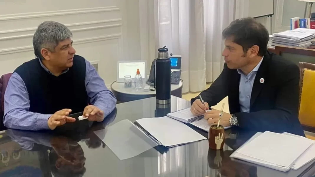 Axel Kicillof recibió a Pablo Moyano en Gobernación para destrabar el conflicto con los recolectores de residuos en las ciudades de La Plata y Villa Gesell.