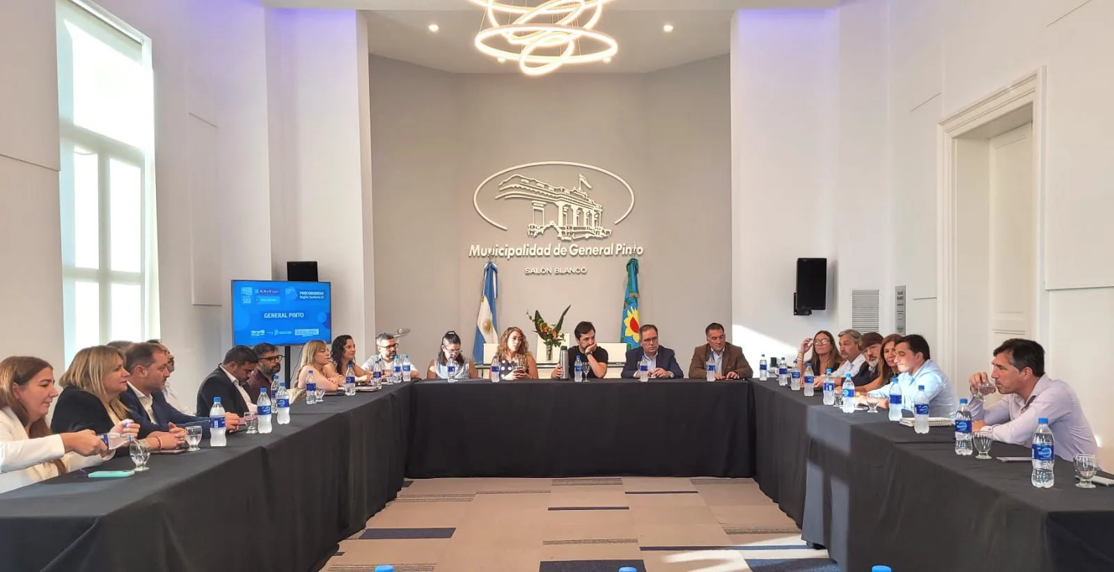 El Pre-CoSaPro 2026 reunió en General Pinto a autoridades sanitarias, intendentes y equipos técnicos de la Región III para evaluar la situación del sistema de salud.