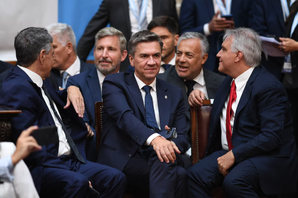 El Gobierno autorizó un adelanto de hasta $400.000 millones en concepto de coparticipación para asegurar respaldo en el Congreso.