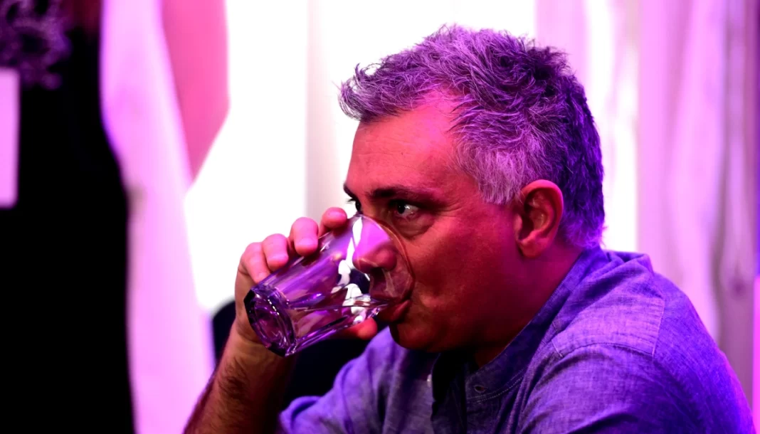 El diputado bonaerense Héctor Gay propuso una Legislatura unicameral, un viejo deseo opositor que forma parte de la reforma provincial que quiere Sebastián Pareja.