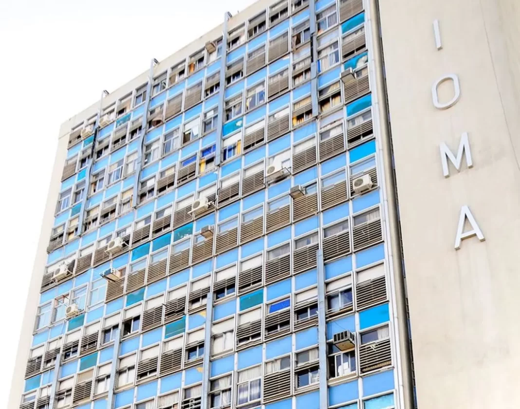 IOMA Diputados
La Agremiación Médica Platense denunció una millonaria deuda de IOMA con los profesionales de la salud locales.