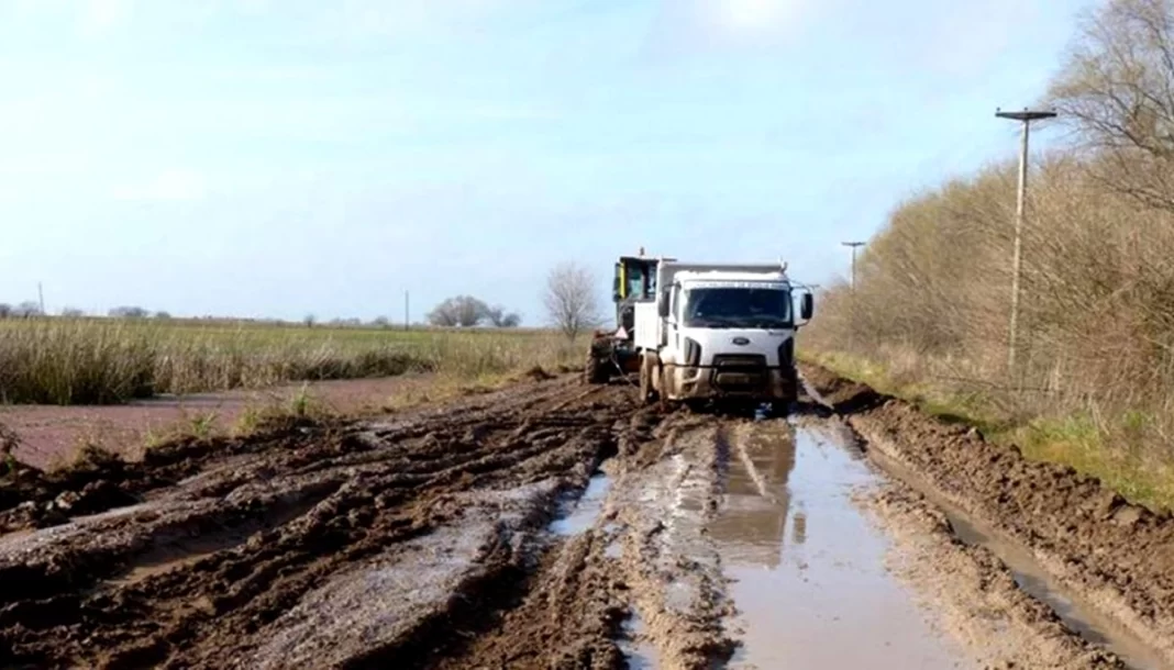 CARBAP celebró el fallo sobre las tasas municipales vinculadas a la red vial rural. “El deterioro de los caminos no puede convivir con la creciente carga tributaria”, afirmaron.