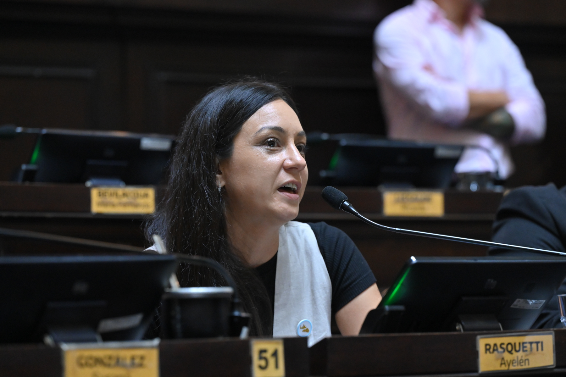 La diputada bonaerense de Fuerza Patria, Ayelén Rasquetti, busca incorporar licencias por maternidad, paternidad y adopción en los Concejos Deliberantes. 