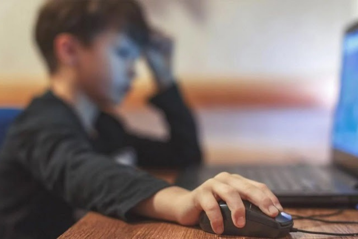 El proyecto incorpora datos que indican que el 50% de la población bonaerense no reconoce conductas de grooming y que los reportes de abuso infantil online crecieron un 140%, en los últimos años.