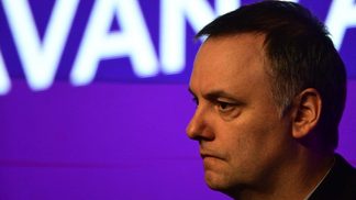 La Justicia avanza en la causa contra Adorni por enriquecimiento ilícito tras la declaración de sus acreedoras, que confirmaron la deuda en dólares
