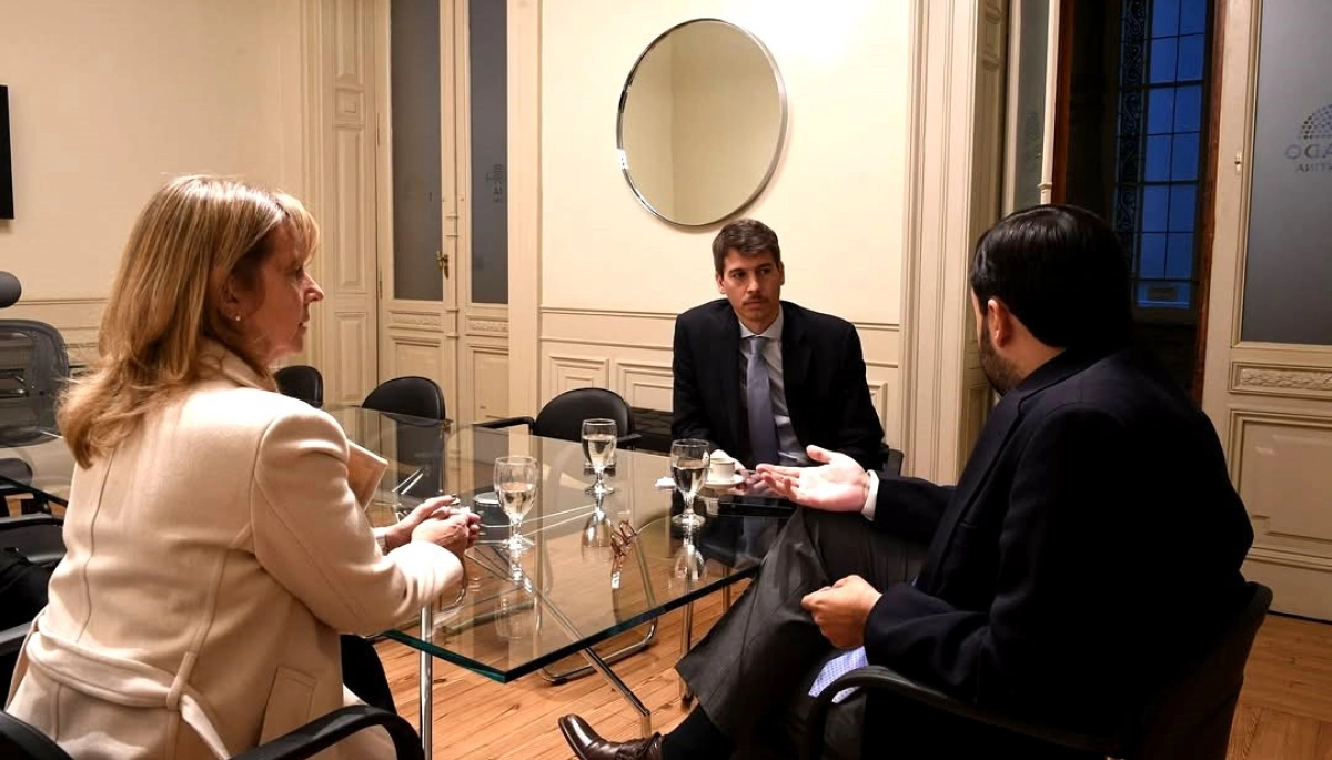 Bahía Blanca: Ferrández intentó revertir la sanción por alcoholemia al cuestionar la validez del acta y alegar afectación a su derecho de defensa.