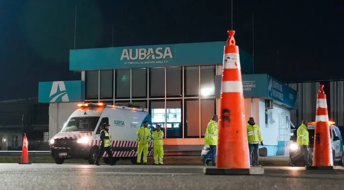 Milei vetó a AUBASA de la concesión de rutas nacionales El Gobierno de Javier Milei ratificó la exclusión de AUBASA de la concesión de las rutas nacionales que atraviesan la provincia de Buenos Aires.