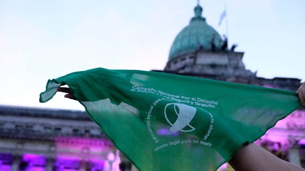 A 5 años del aborto legal, la diputada bonaerense, Romina Braga, presentó un pedido de informes ante la falta de insumos para la aplicación de la IVE.