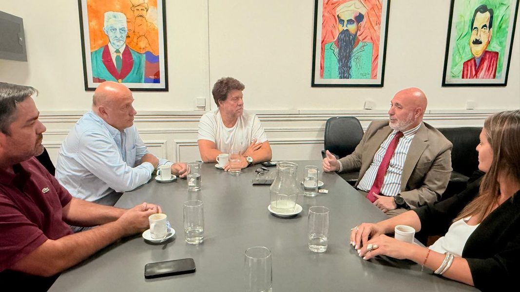 Los bloques de la UCR y la Coalición Cívica llevarán adelante el espacio de debate IDEAS donde legisladores, intendentes y especialistas debatirán sobre la Boleta Única, las PASO y la autonomía municipal.