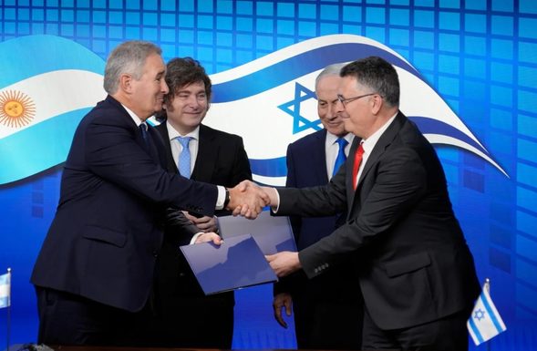 Milei inició su gira en Israel con anuncios sobre vuelos directos, inteligencia artificial y acuerdos regionales El presidente, Javier Milei, inició su agenda oficial en Israel con una serie de anuncios orientados a profundizar la relación bilateral.