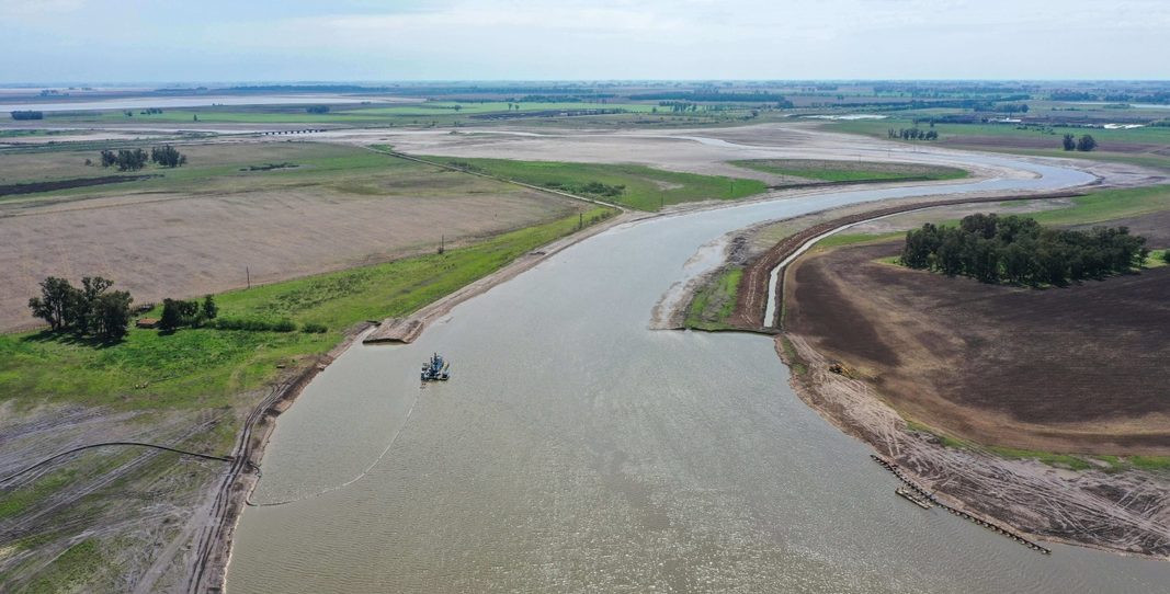 La Mesa Técnica del Comité de la subregión A4 de la cuenca hídrica del Río Salado mantuvo una reunión de trabajo para supervisar la continuidad de las obras.