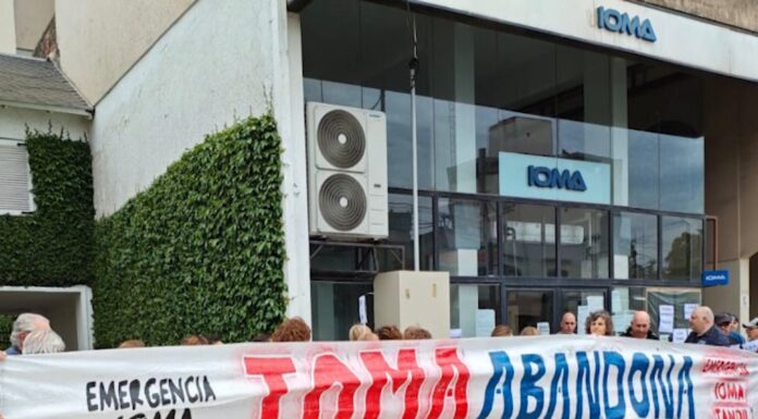 La Libertad Avanza presentó una ley para evitar los cortes de servicios del IOMA El diputado bonaerense de La Libertad Avanza, Juan Osaba, busca institucionalizar una mesa de diálogo entre IOMA y los prestadores para evitar cortes en la atención.