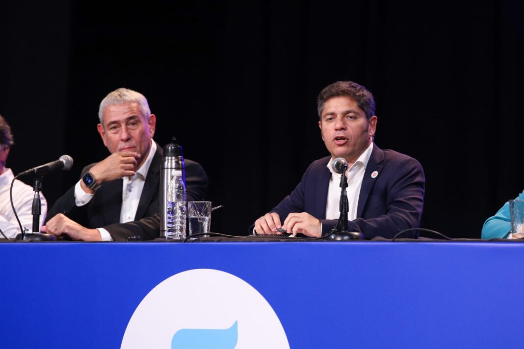 El gobernador bonaerense, Axel Kicillof, lanzó el espacio educativo del Movimiento Derecho al Futuro (MDF) en Avellaneda, donde volvió a poner sobre la mesa su proyecto presidenciable.