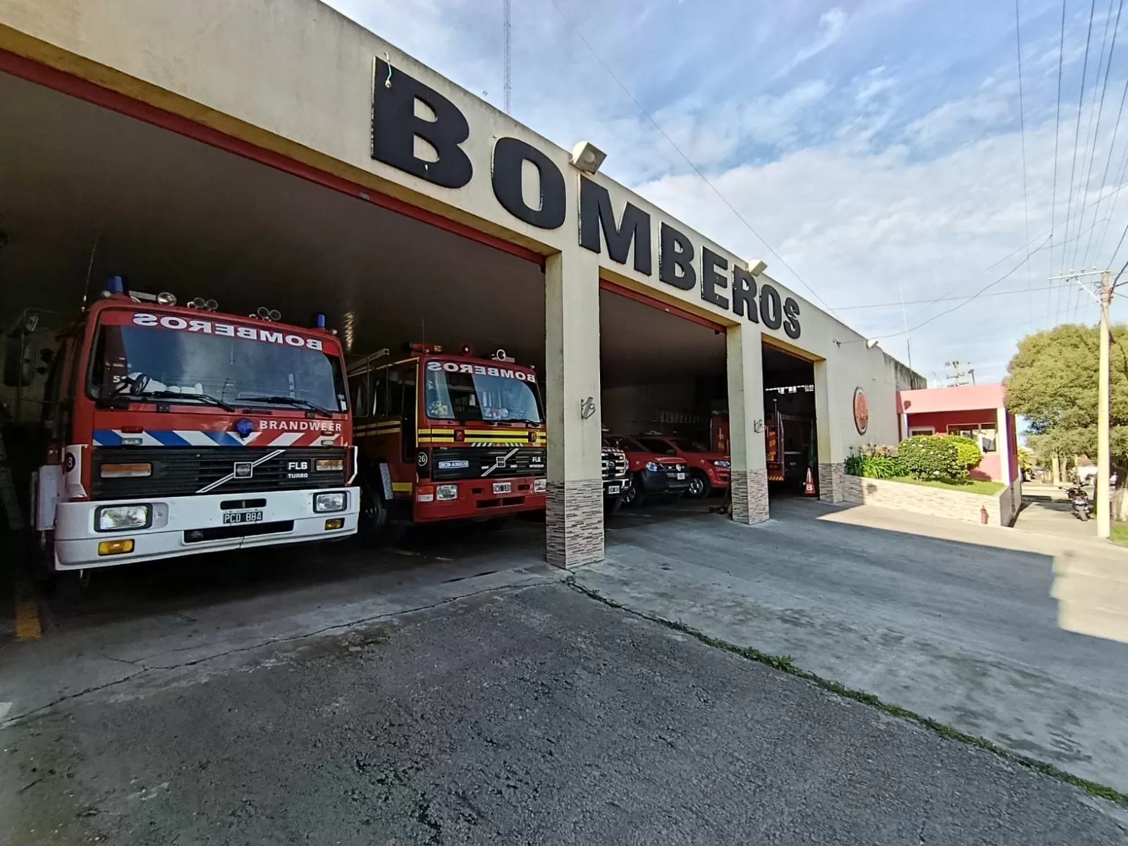 Con el ojo puesto en el financiamiento y los aranceles bonaerenses, Paula Bustos y Priscila Minnaard presentaron proyectos para facilitar el trabajo de los bomberos voluntarios. 
