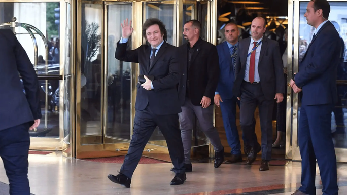 Milei y Macri coincidirán en la cena de la Fundación Libertad, tras meses sin encuentros El presidente, Javier Milei, y el exmandatario, Mauricio Macri, volverán a coincidir en un mismo evento público este lunes.