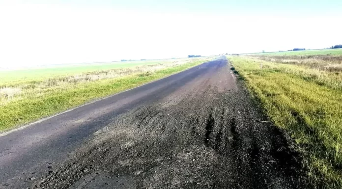 El radicalismo vuelve a reclamarle a Kicillof que arregle la ruta 50 El diputado de la UCR, Valentín Miranda advirtió nuevamente por el estado de la Ruta 50, y renovó su reclamo por obras al Gobierno provincial.