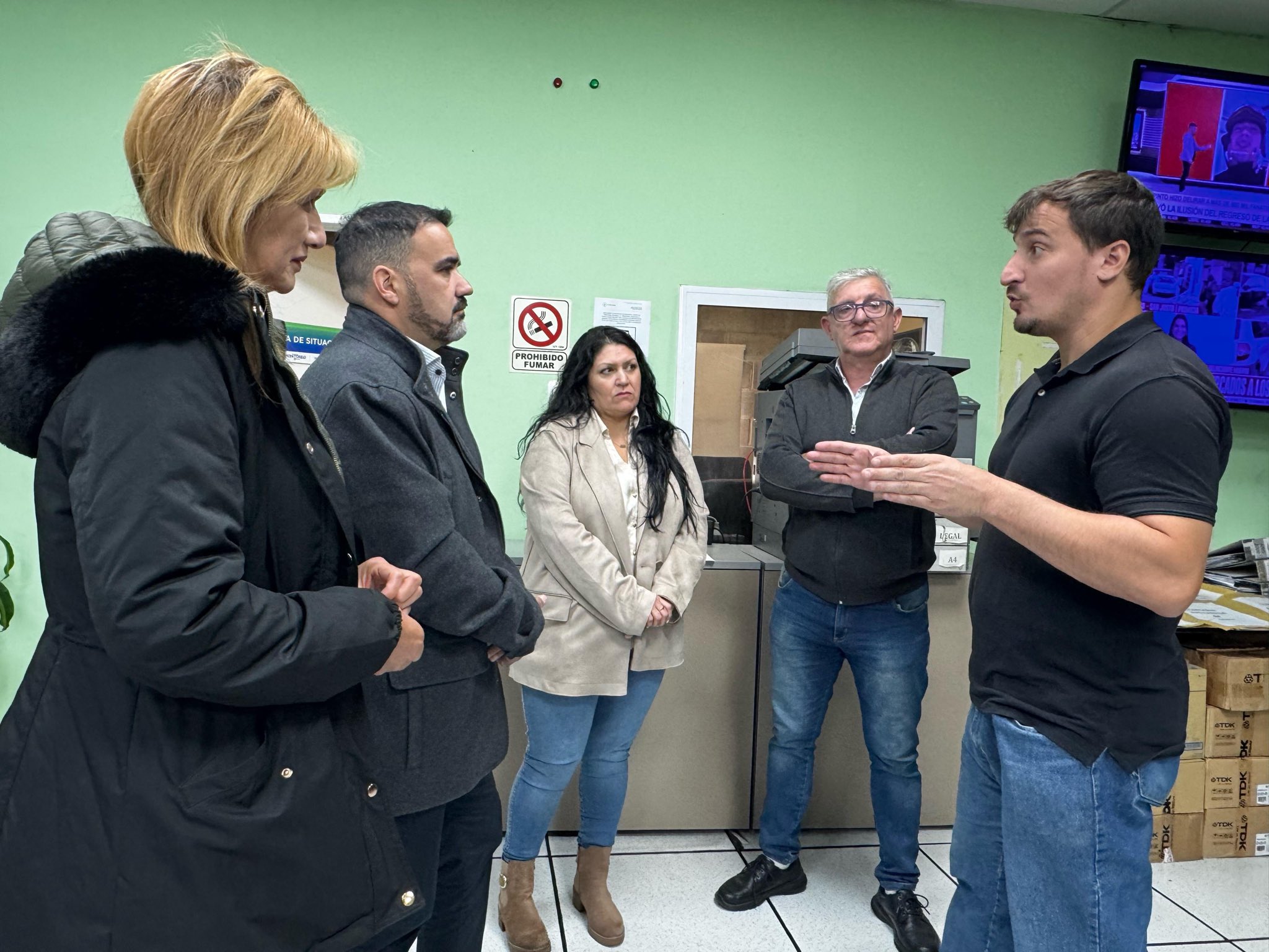 Luayza recorrió el Centro Operativo de Monitoreo de Avellaneda junto a la concejal Zunilda Benítez y el secretario de Seguridad Ciudadana, Alejo Chornobroff.