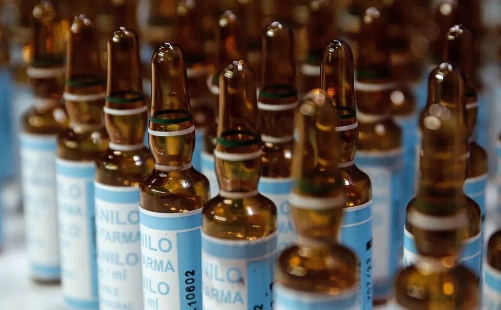 Familiares de víctimas del fentanilo contaminado presentaron un proyecto de ley en el Congreso para evitar nuevas tragedias con medicamentos de alto riesgo. 