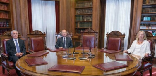 La Corte Suprema bonaerense este martes presentó el proyecto para fortalecer al Poder Judicial y dejó definiciones sobre su integración incompleta.
