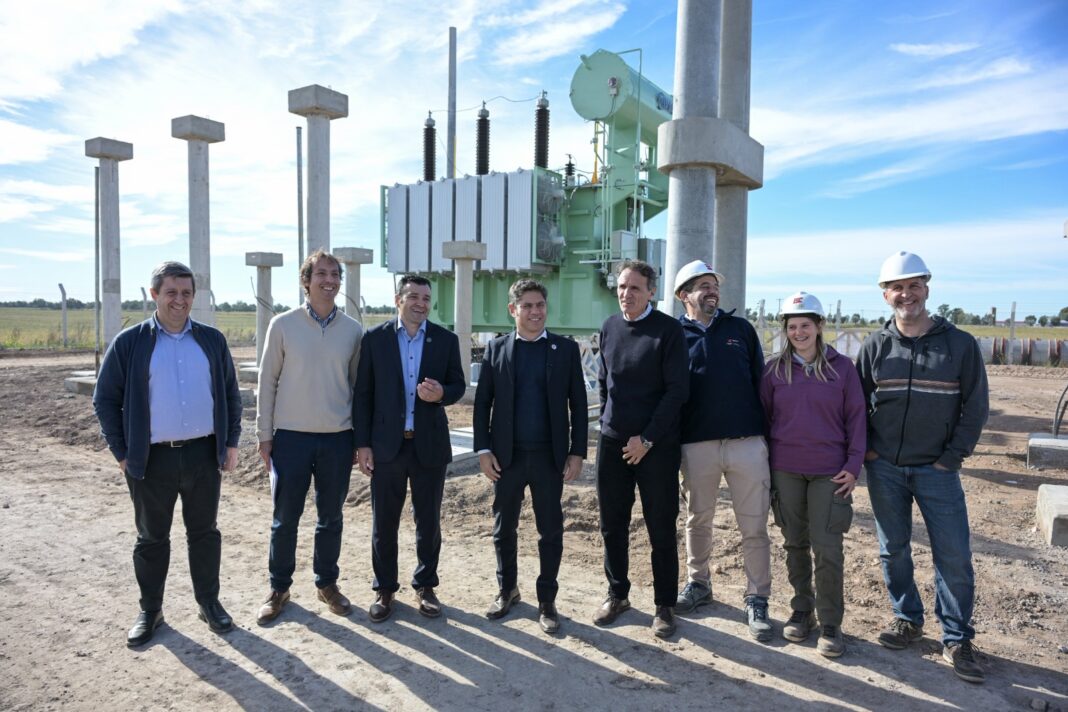 El gobernador de la provincia de Buenos Aires, Axel Kicillof, defendió este martes el esquema de tasas municipales durante un acto en Coronel Suárez.