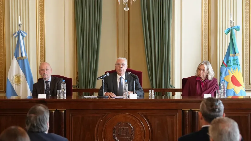 Senadores de LLA respaldaron a la Suprema Corte bonaerense en su planteo por la autarquía judicial y la cobertura de vacantes.
