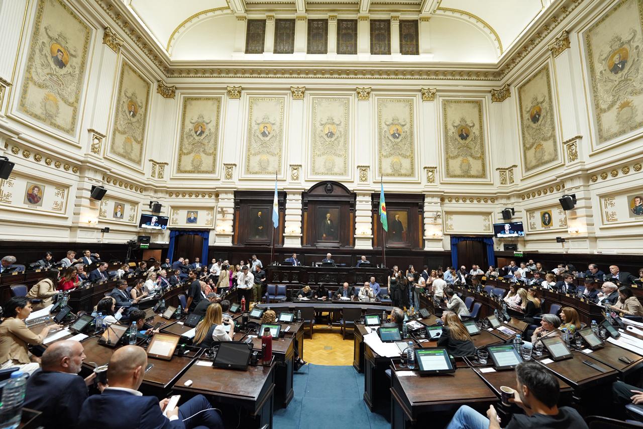 Desde la oposición remarcaron que el funcionamiento de la comisión Bicameral "es imprescindible" frente al complejo contexto económico que atraviesan los municipios.