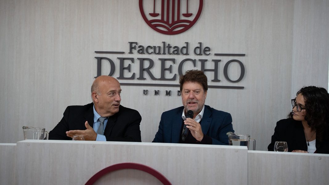 La oposición bonaerense reactivó el debate por la reforma política y busca consensos para impulsar cambios en el sistema institucional vigente.