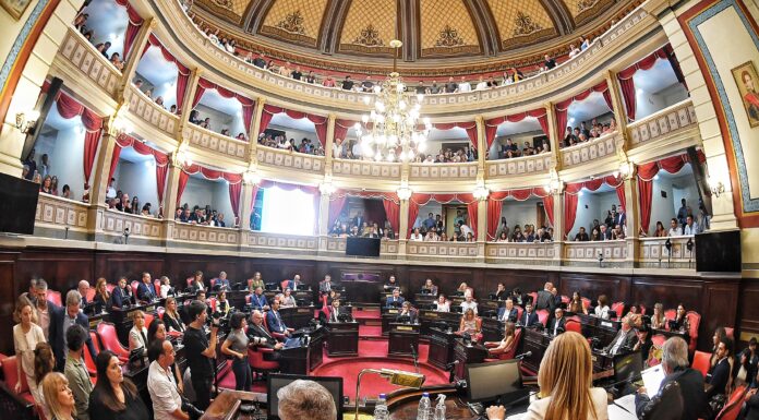 Ranking de proyectos: dos senadores platenses se ubicaron en el podio de abril Diputados Bonaerenses realizó su informe mensual sobre la actividad en la Cámara alta. Qué senadores presentaron más proyectos en abril.