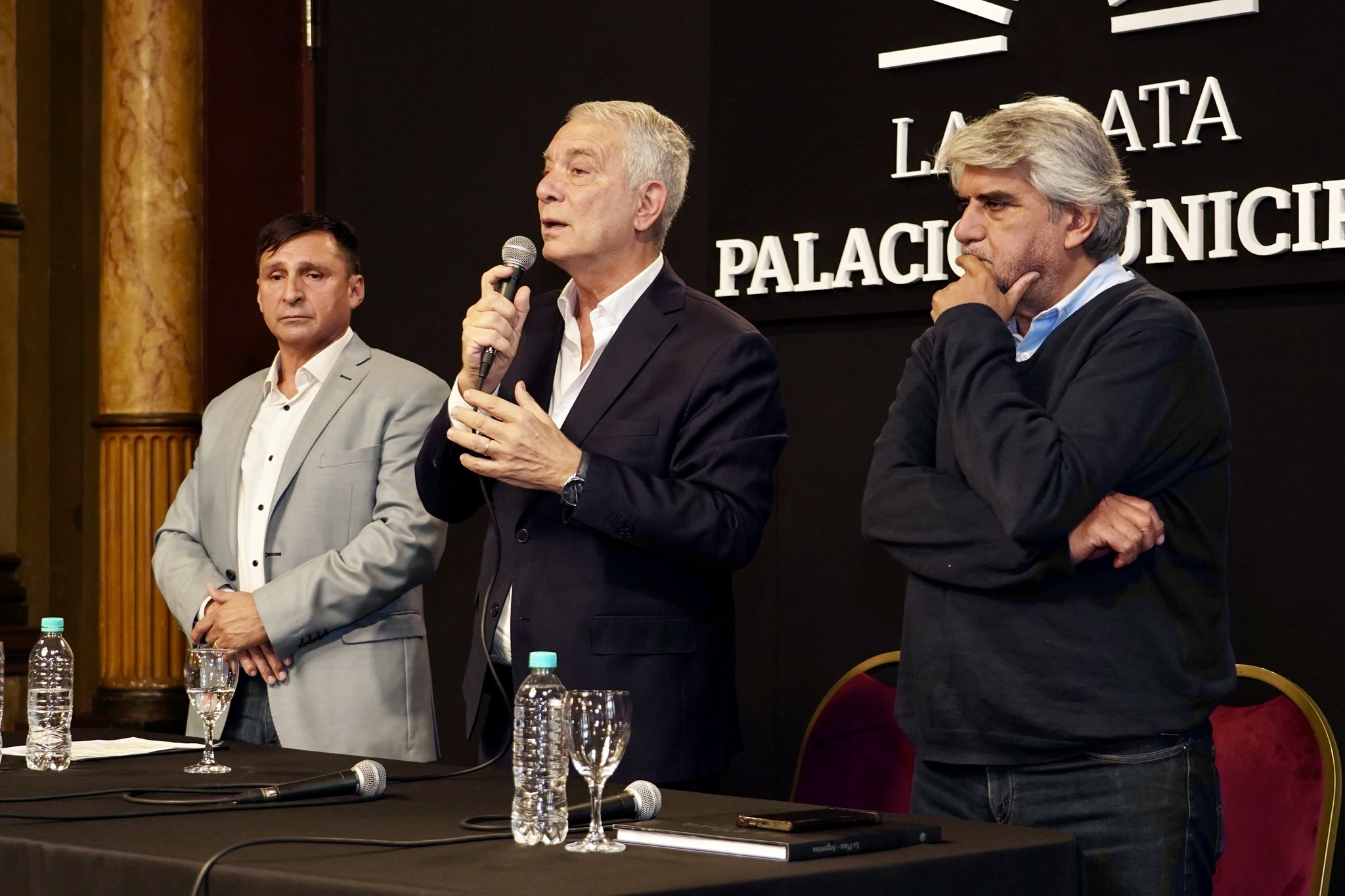 La Plata: Osaba cargó contra la reciente creación de la Secretaría de Trabajo, que estará a cargo de Julio Cuenca.