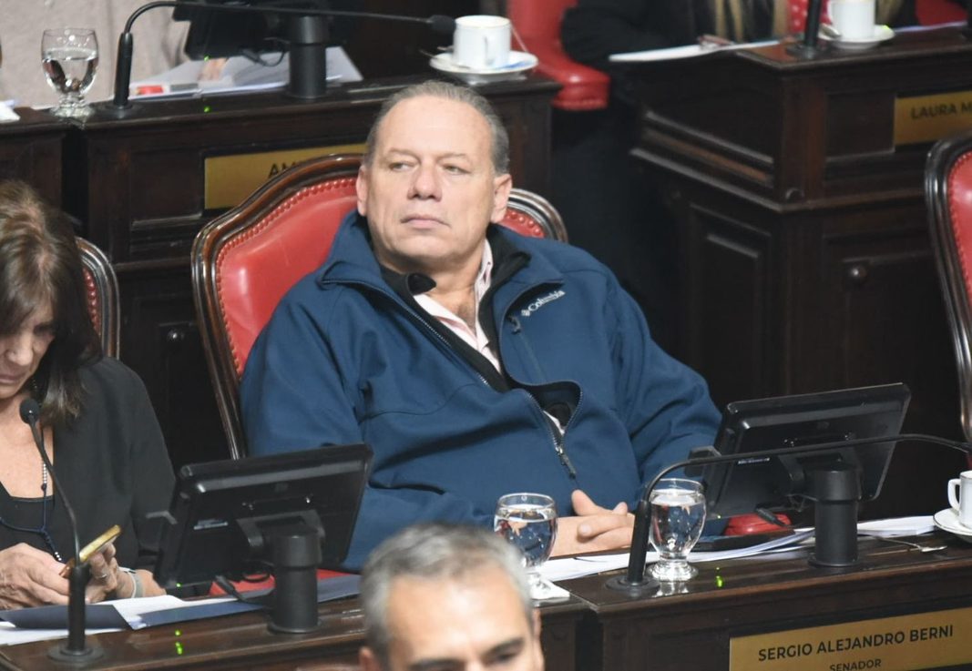 El senador bonaerense, Sergo Berni, apuntó contra “los actores que rodean a Kicillof que intentan dividir al partido”.