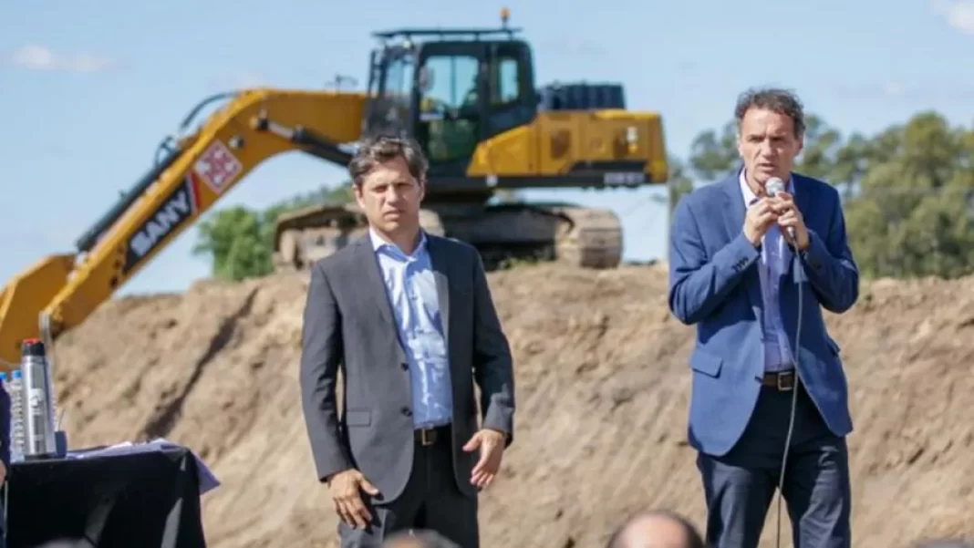 En medio de los reclamos de los intendentes por la libre disponibilidad de los fondos, Axel Kicillof y Gabriel Katopodis endurecieron los controles para obras.