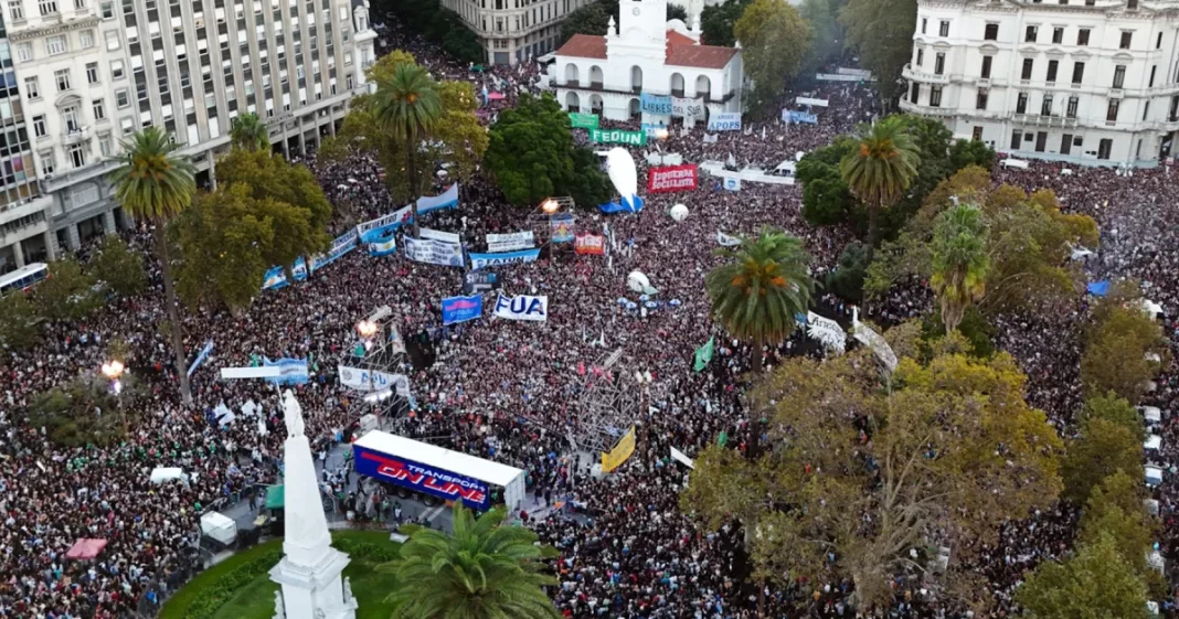 La Marcha Federal Universitaria prevista para el próximo martes suma adhesiones de sindicatos y crece la presión contra el Gobierno nacional de Javier Milei.