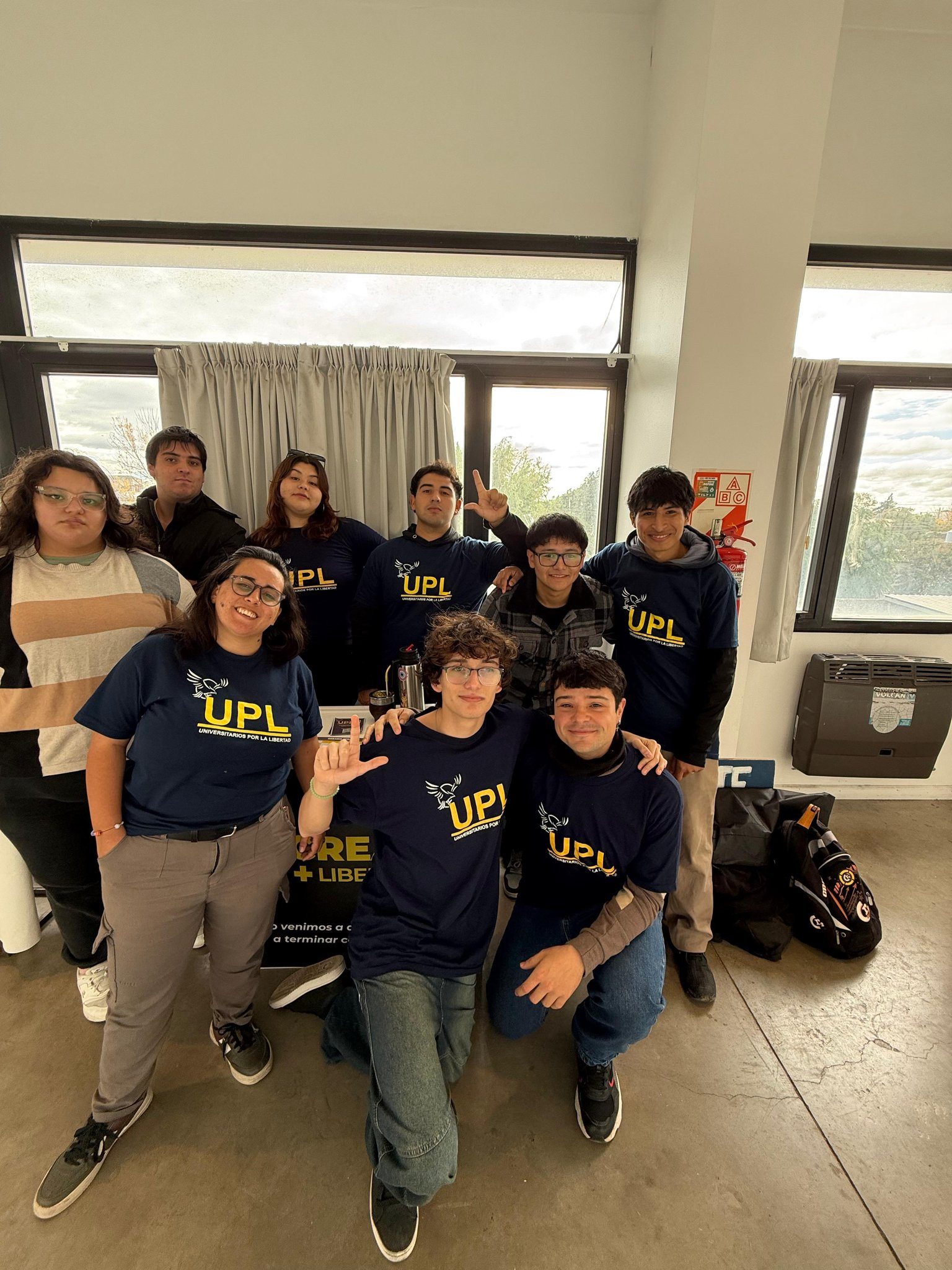 Sebastián Pareja se solidarizó con la militante libertaria agredida en la UNLP y envió un mensaje a la Universitarios por la Libertad: "No bajen los brazos".