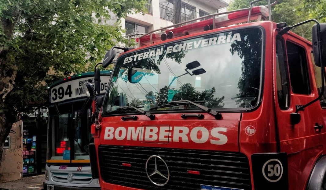 El diputado de Nuevos Aires, Gustavo Cuervo, volvió a impulsar una ley para eximir del pago de licencias de conducir a bomberos voluntarios.